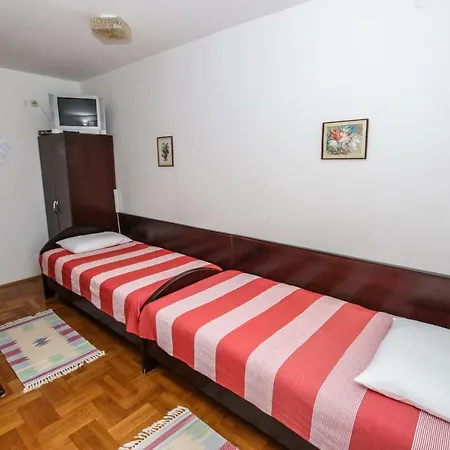 Apartment Janja