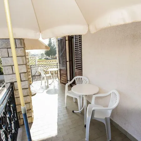 Apartament Janja